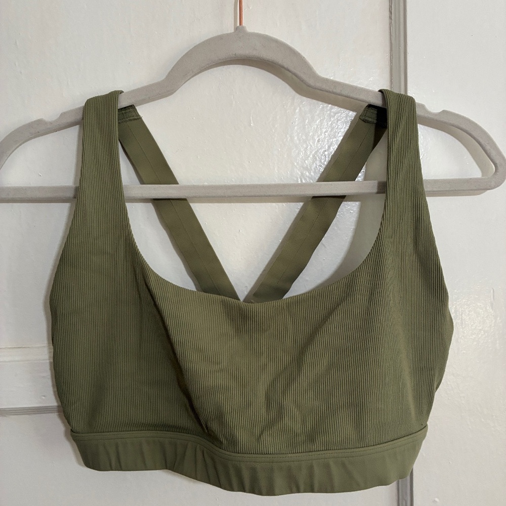 Sage Green Ribbed Sports Bra 💚